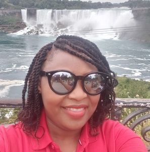 Meet your Posher, Nathalie